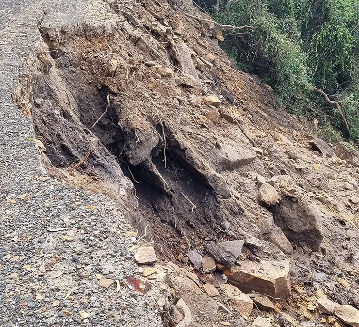 Appeal for urgent action from Colo Valley locals as full scope of flood damage to roads revealed