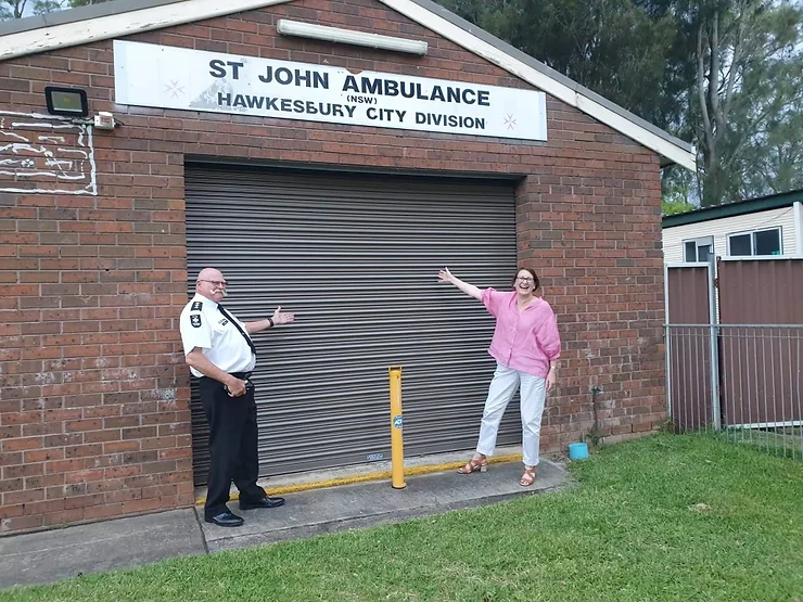 Open and shut case – new roller door for Hawkesbury’s St John volunteers