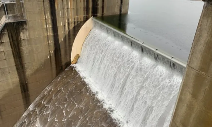 WARRAGAMBA DAM – side gates opening for an hour today…”POTENTIAL SPILLS OVER COMING DAYS…”