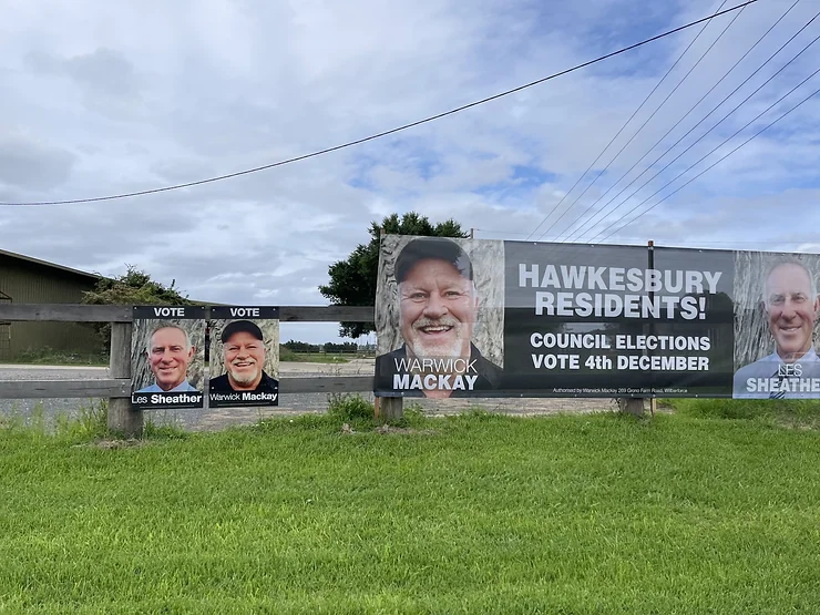 Sky’s the limit for political Ads – no fines imposed by Council on oversized election banners