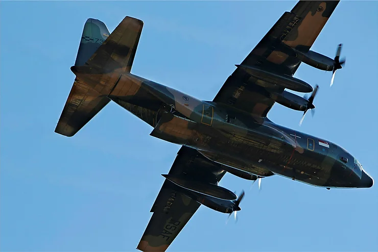 Low flying Hercs as RAAF Richmond hosts Wombat 23 with Republic of Singapore Air Force