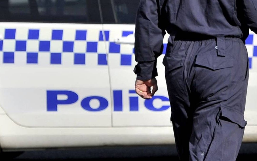 Teen stabbed in Kurrajong: Police launch investigation