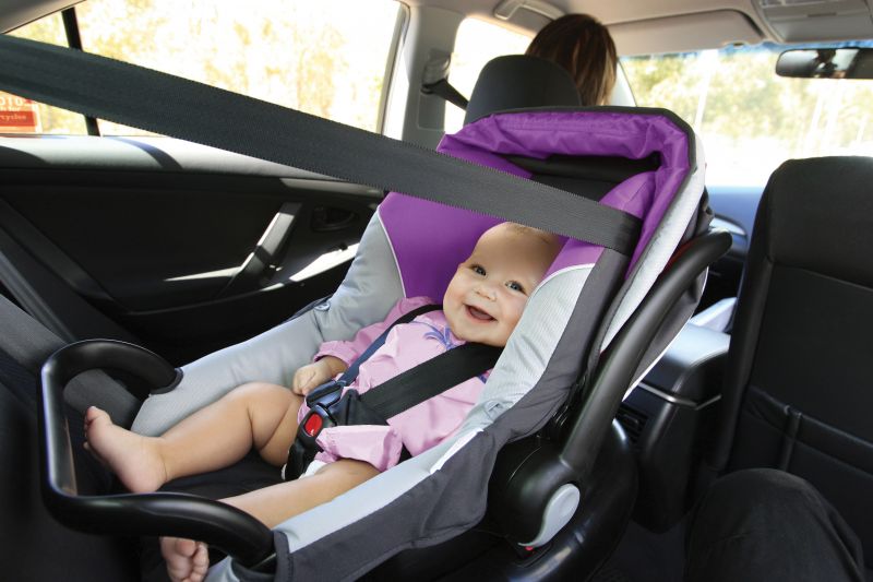 Free child car seat safety checks